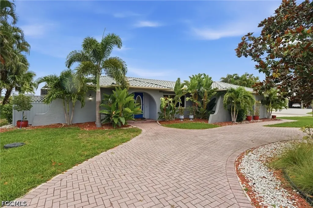 Fort Myers FL, 6114 Deer Run