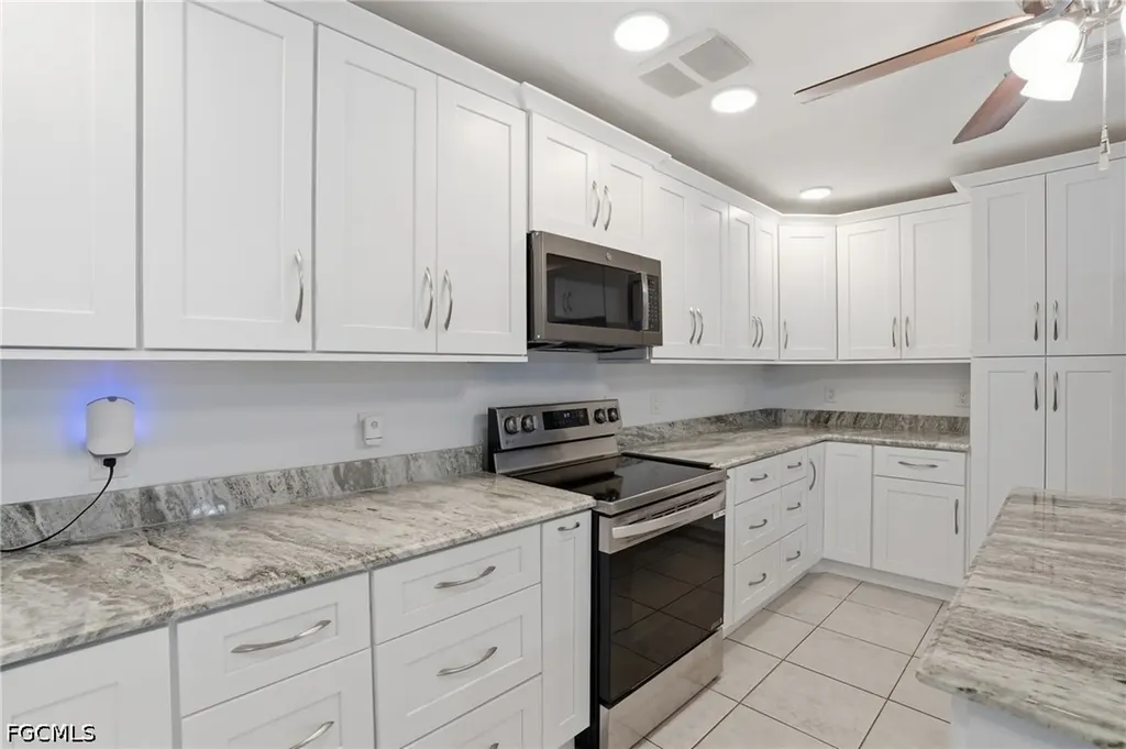 6114 Deer Run Fort Myers FL 33908