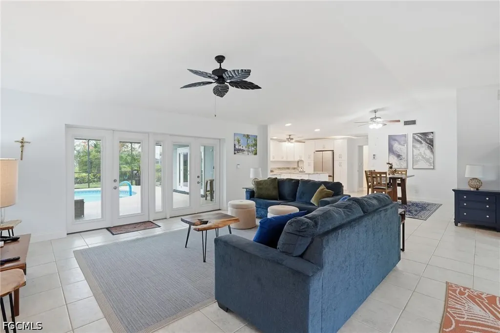 6114 Deer Run Fort Myers FL 33908