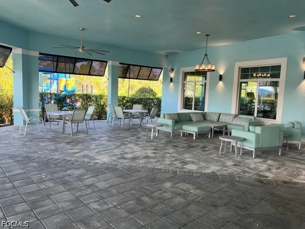 3420 Cancun Court Cape Coral FL 33909