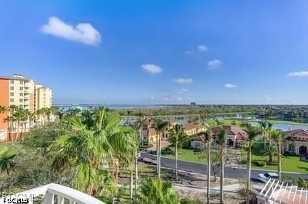 14250 Royal Harbour Court Fort Myers FL 33908
