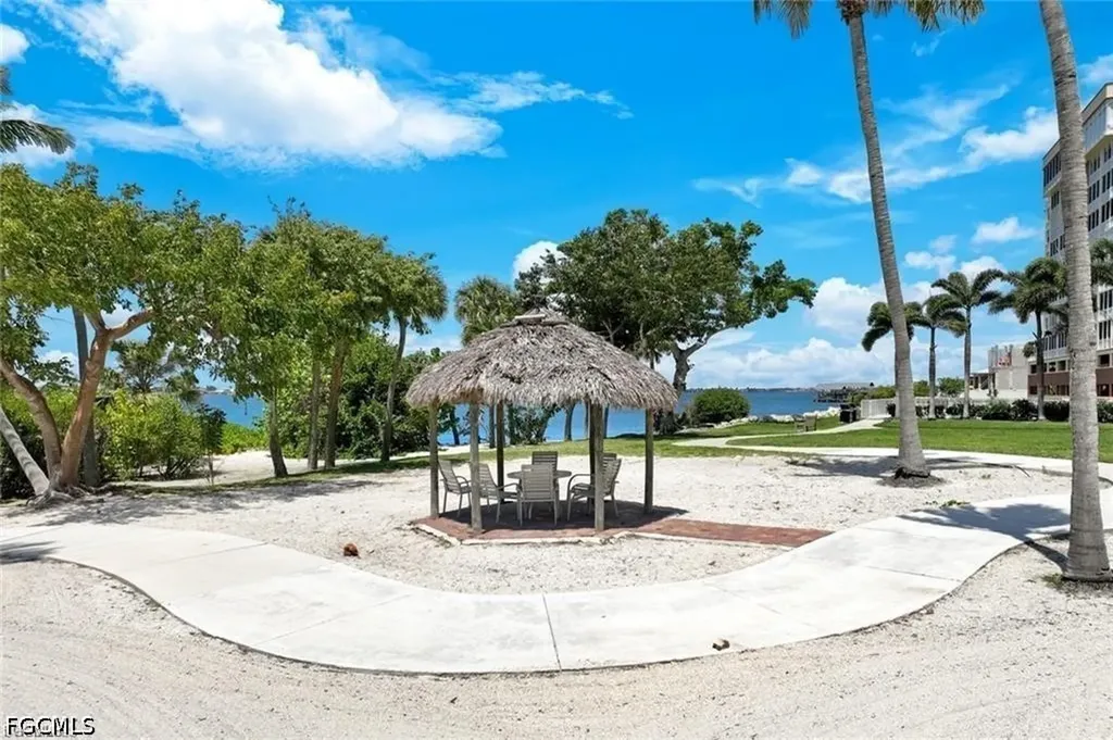 14250 Royal Harbour Court Fort Myers FL 33908