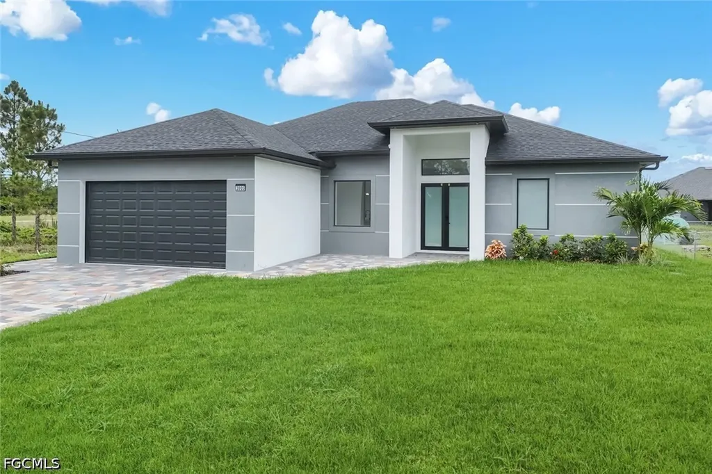 3005 Ida Avenue S Lehigh Acres FL 33971