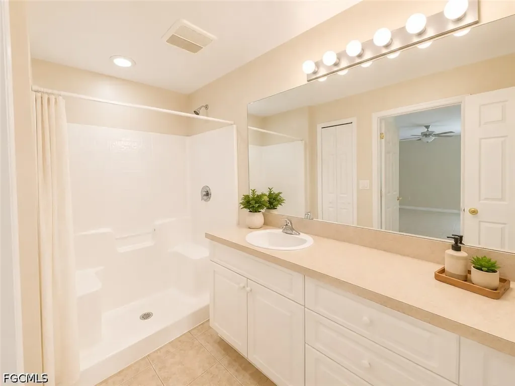 4141 NE 19th Place Cape Coral FL 33909