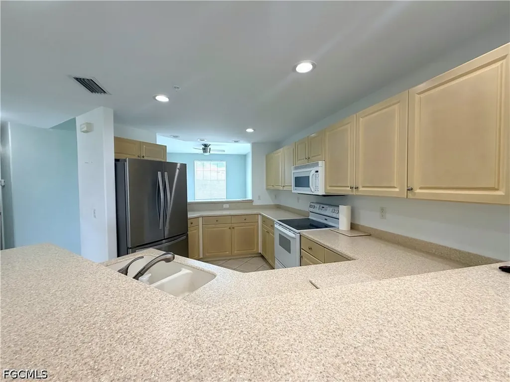 4013 Palm Tree Boulevard Cape Coral FL 33904