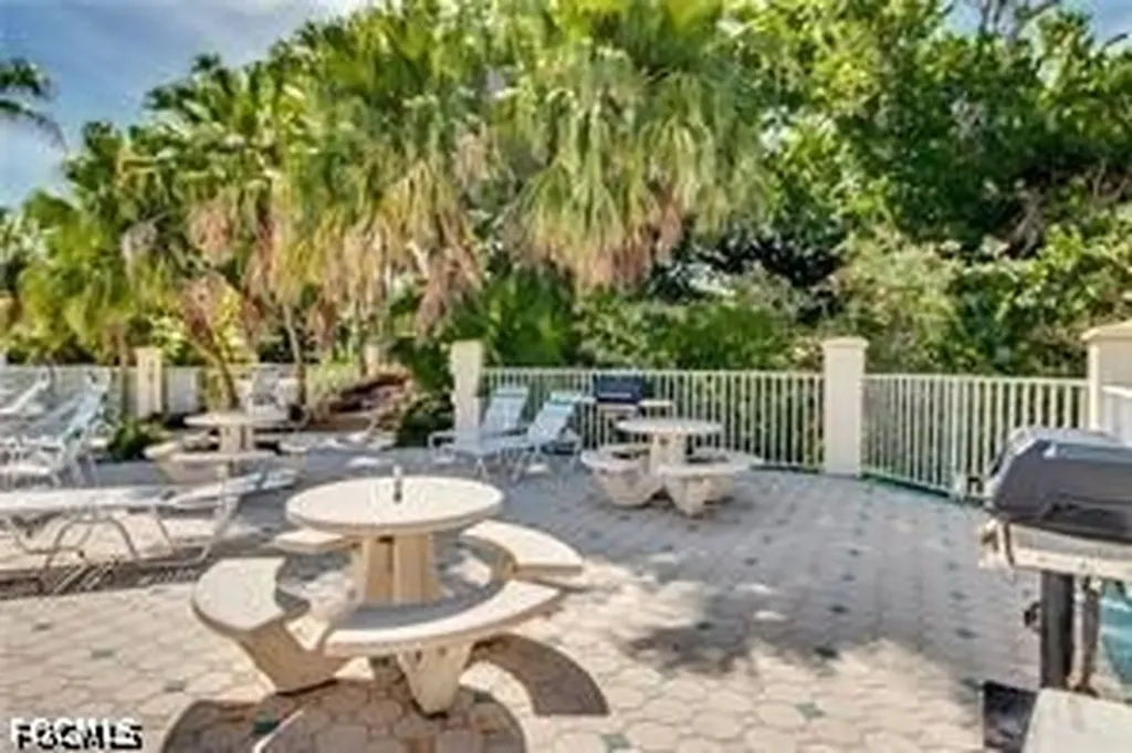 4013 Palm Tree Boulevard Cape Coral FL 33904