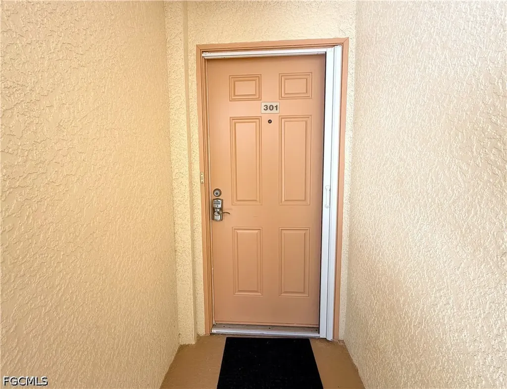 4013 Palm Tree Boulevard Cape Coral FL 33904
