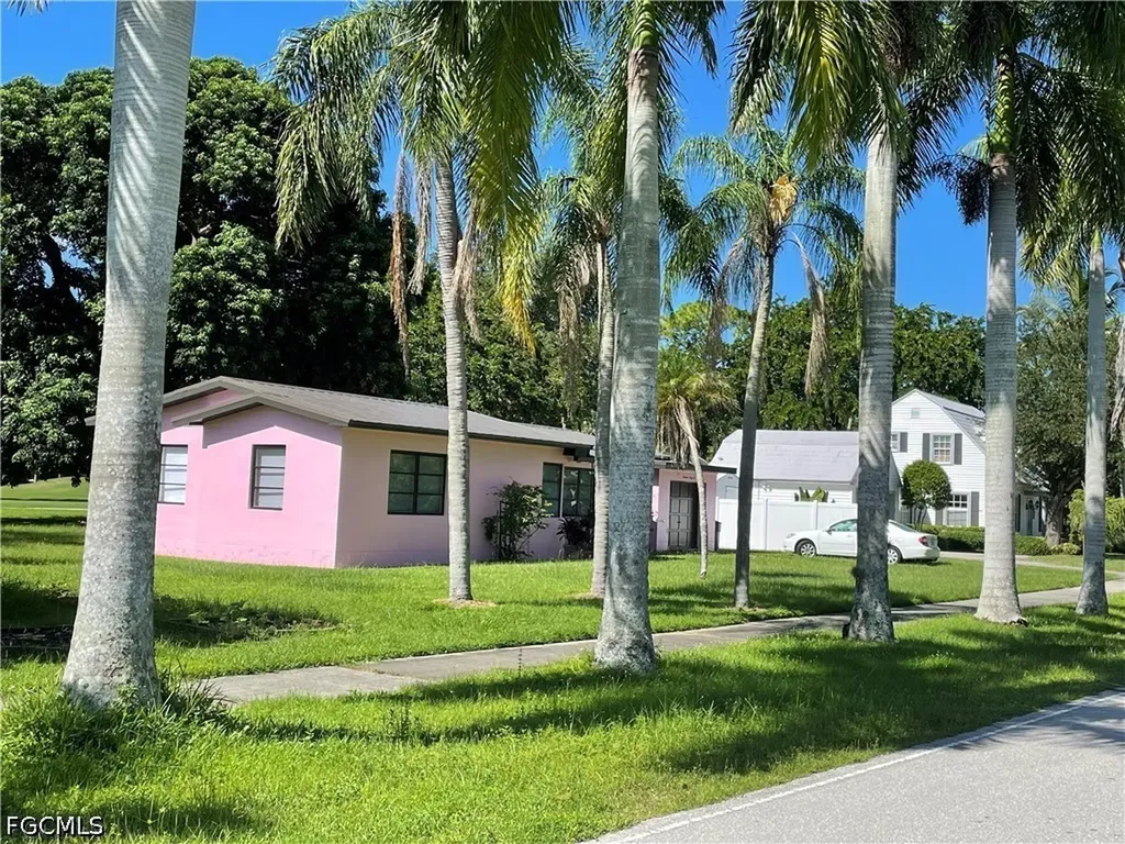 1442 Olmeda Way Fort Myers FL 33901