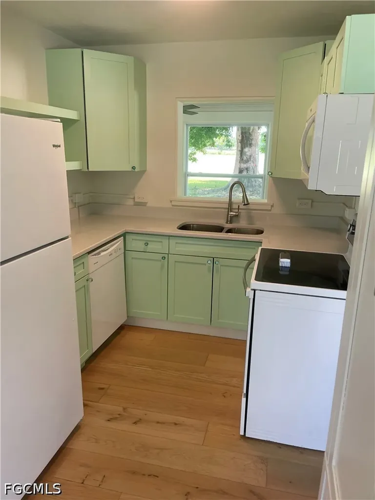 1442 Olmeda Way Fort Myers FL 33901