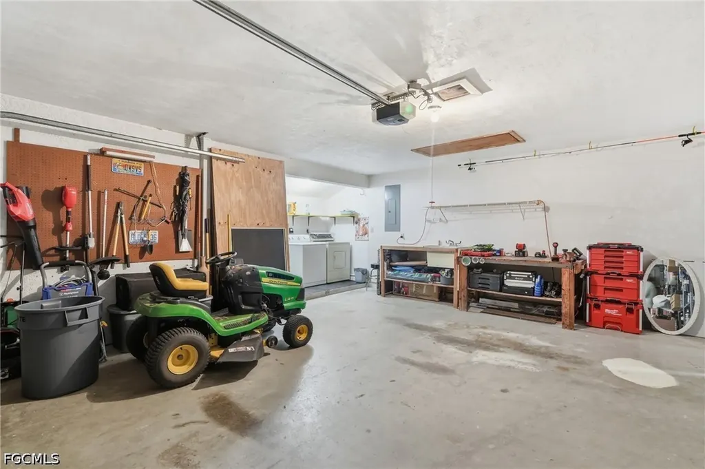 315 Roosevelt Avenue Lehigh Acres FL 33936