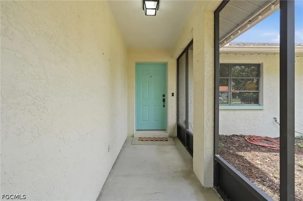 315 Roosevelt Avenue Lehigh Acres FL 33936