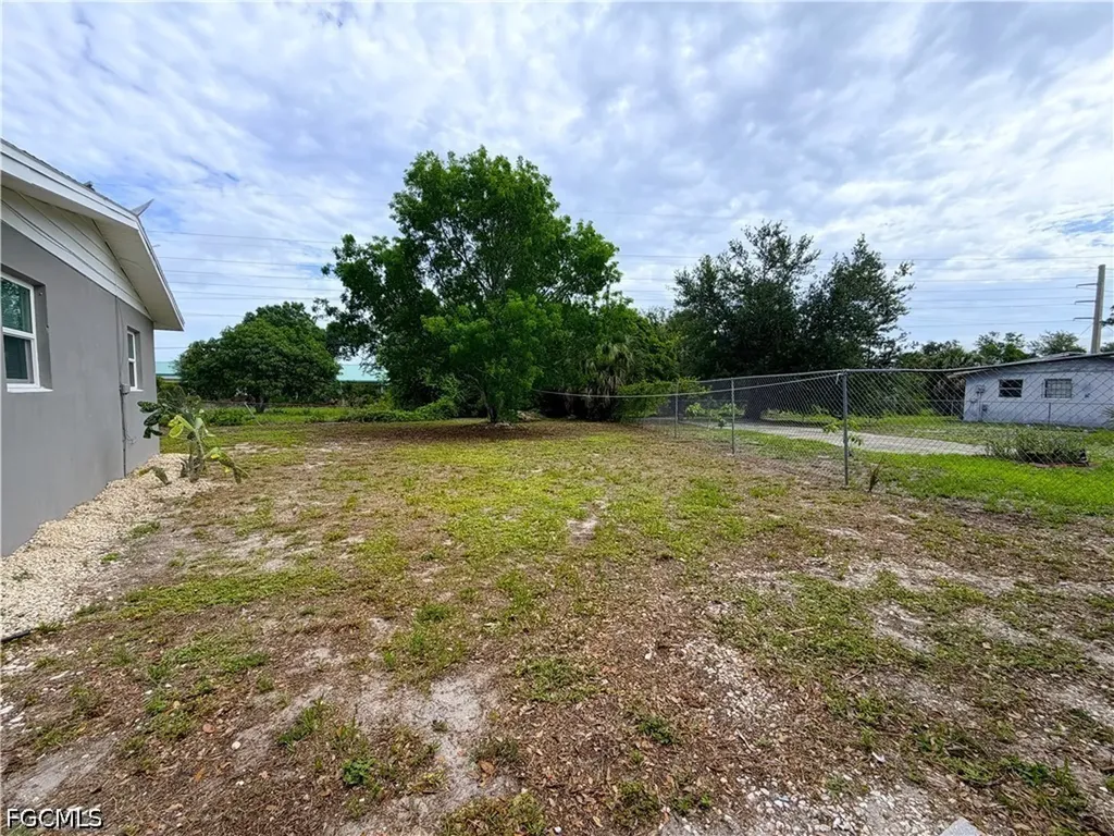 1759 Aquarius Court Fort Myers FL 33916