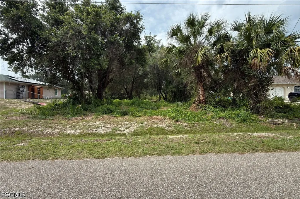 2508 66th Street W Lehigh Acres FL 33971