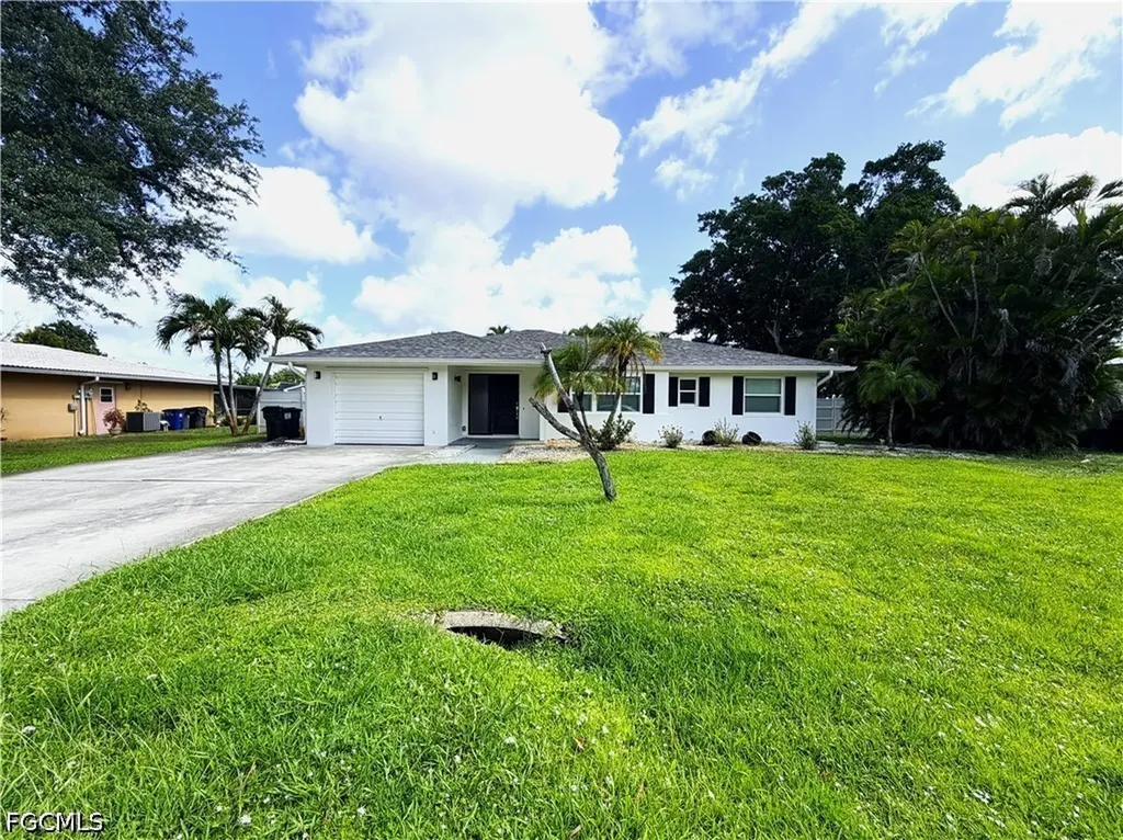 1637 S Mayfair Road Fort Myers FL 33919