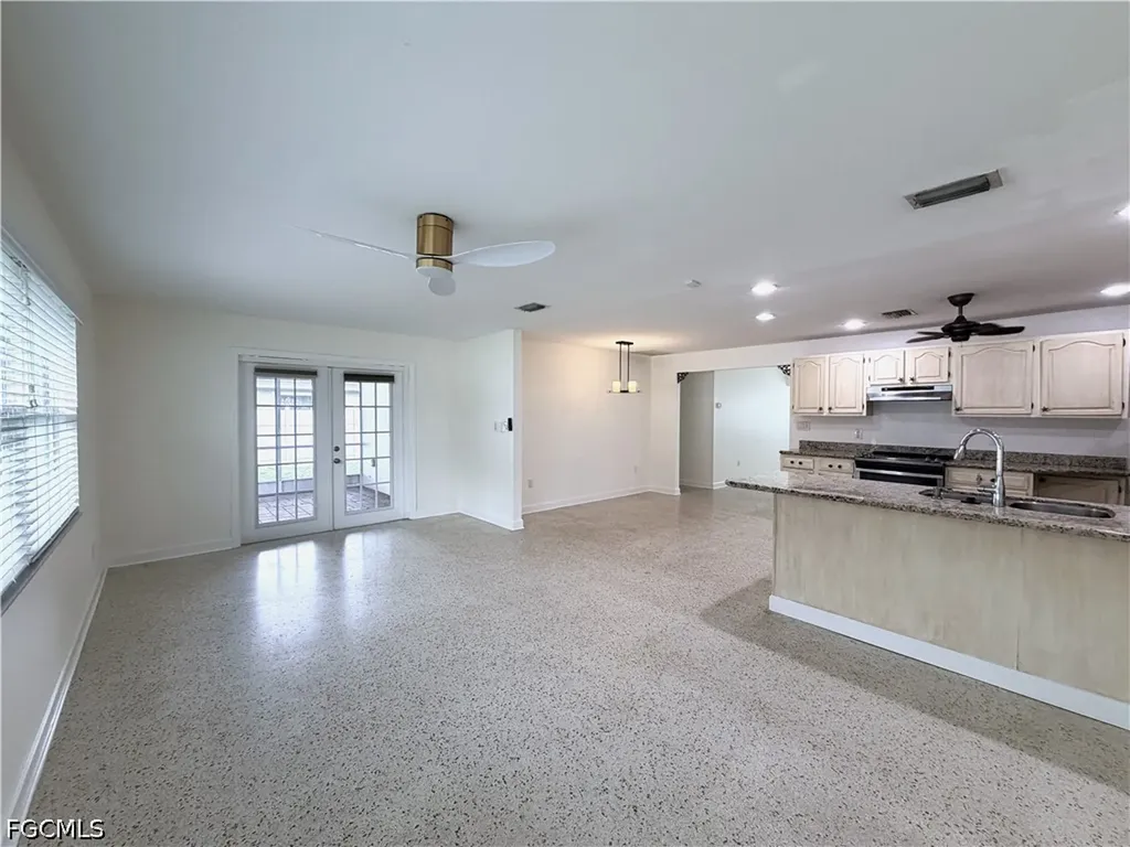 1637 S Mayfair Road Fort Myers FL 33919