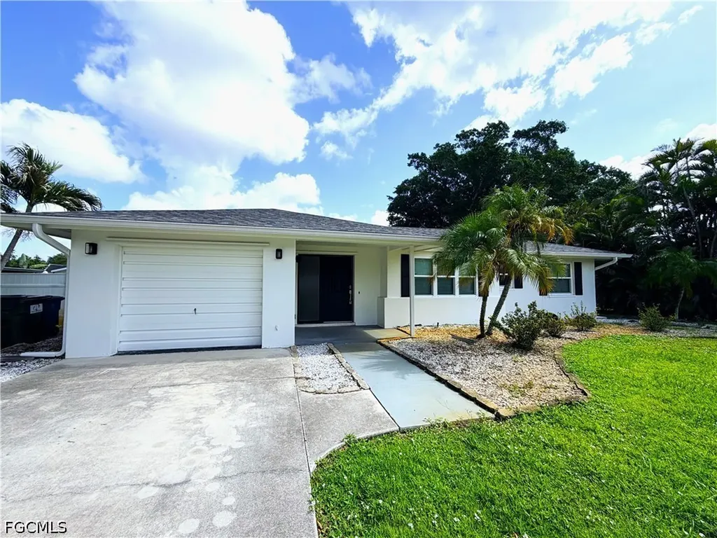 1637 S Mayfair Road Fort Myers FL 33919