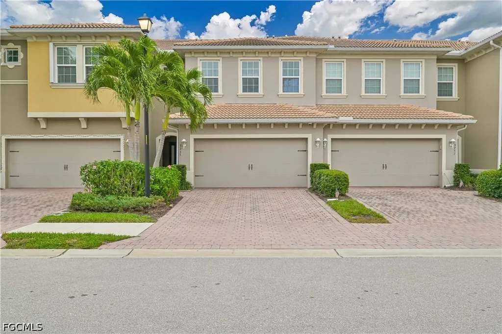3755 Tilbor Circle Fort Myers FL 33916