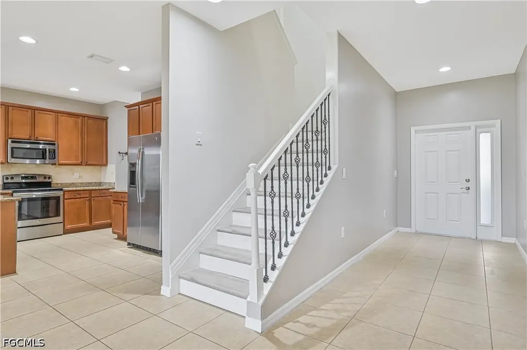 3755 Tilbor Circle Fort Myers FL 33916