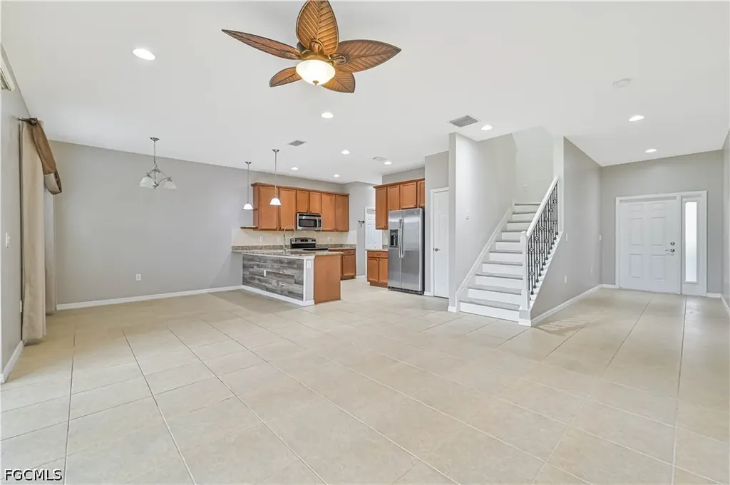3755 Tilbor Circle Fort Myers FL 33916