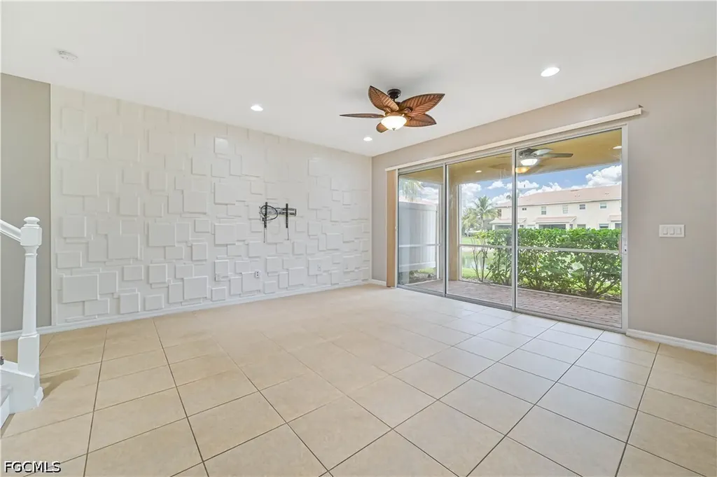 3755 Tilbor Circle Fort Myers FL 33916