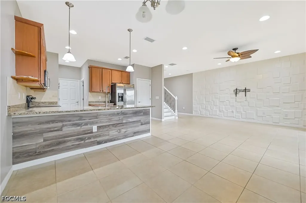3755 Tilbor Circle Fort Myers FL 33916