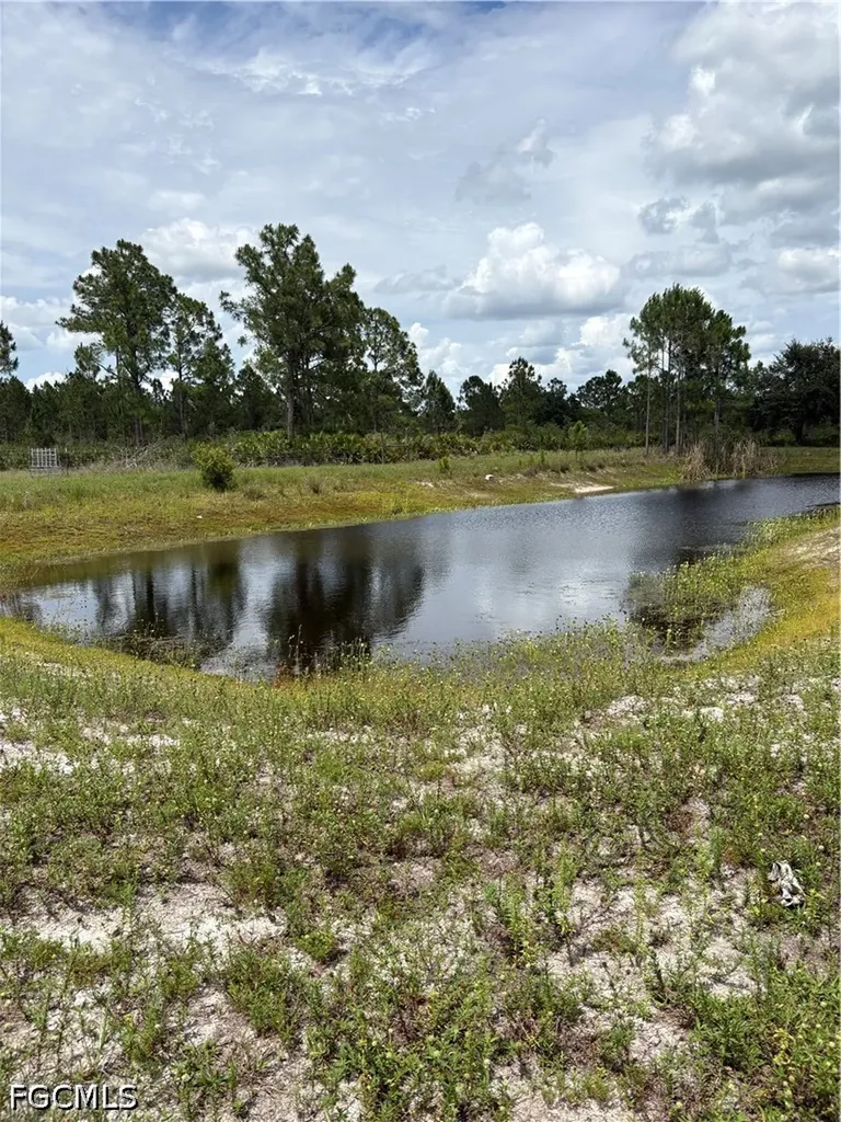 2872 Secretariat Drive Labelle FL 33935