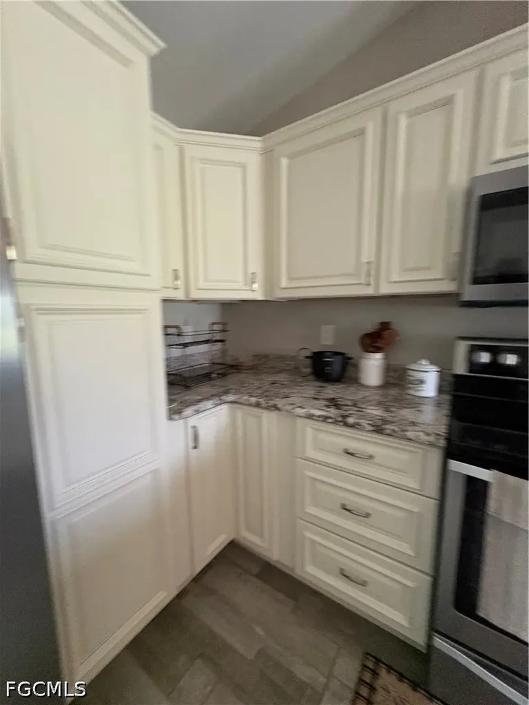 2872 Secretariat Drive Labelle FL 33935