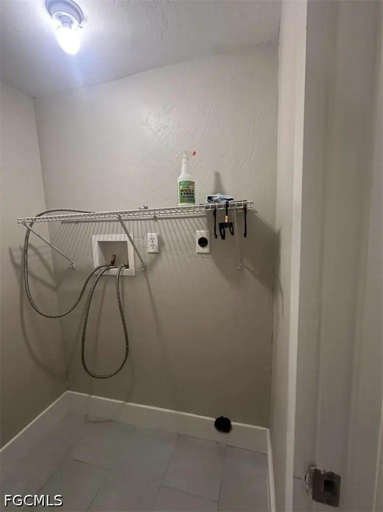 1665 Moreno Avenue Fort Myers FL 33901