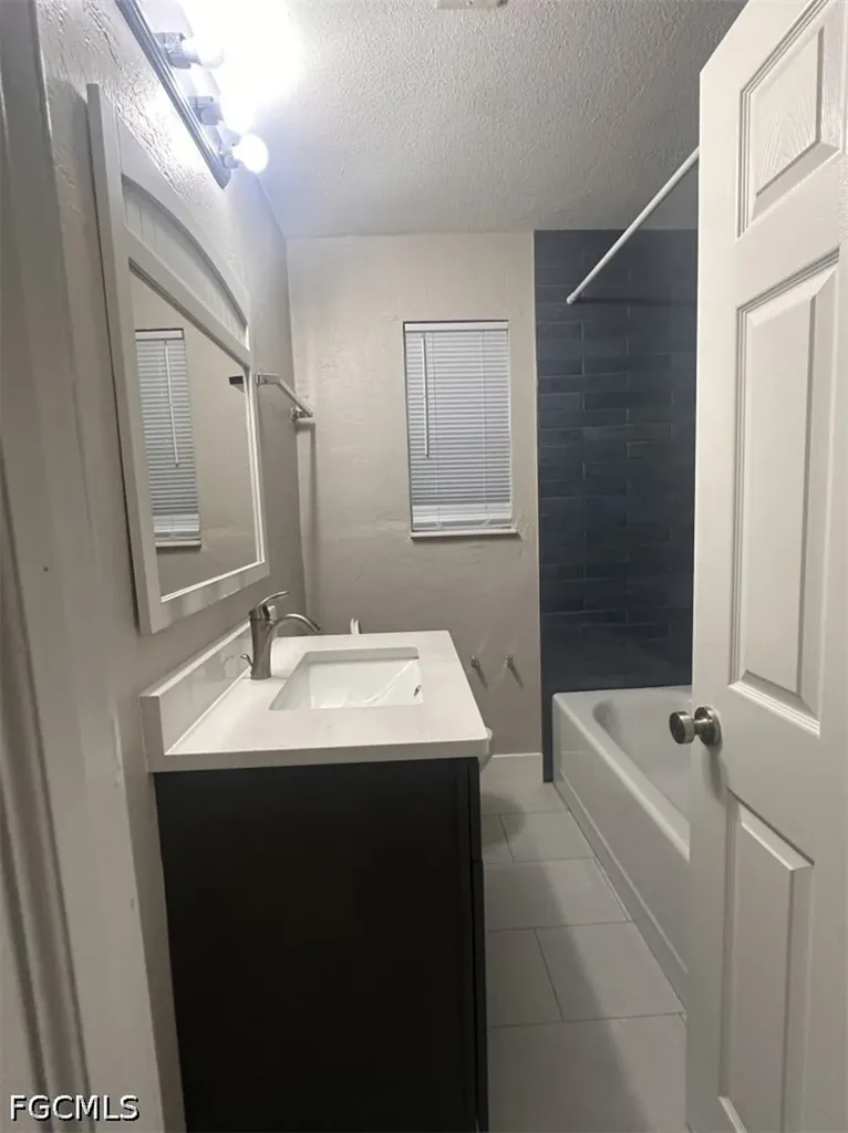 1665 Moreno Avenue Fort Myers FL 33901