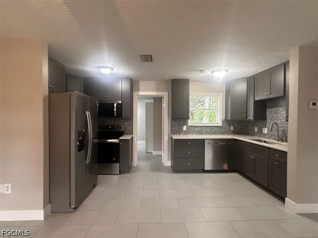 1665 Moreno Avenue Fort Myers FL 33901