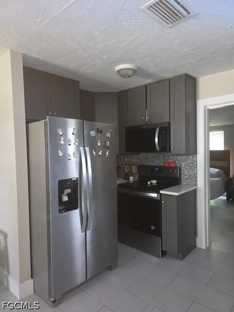 1665 Moreno Avenue Fort Myers FL 33901