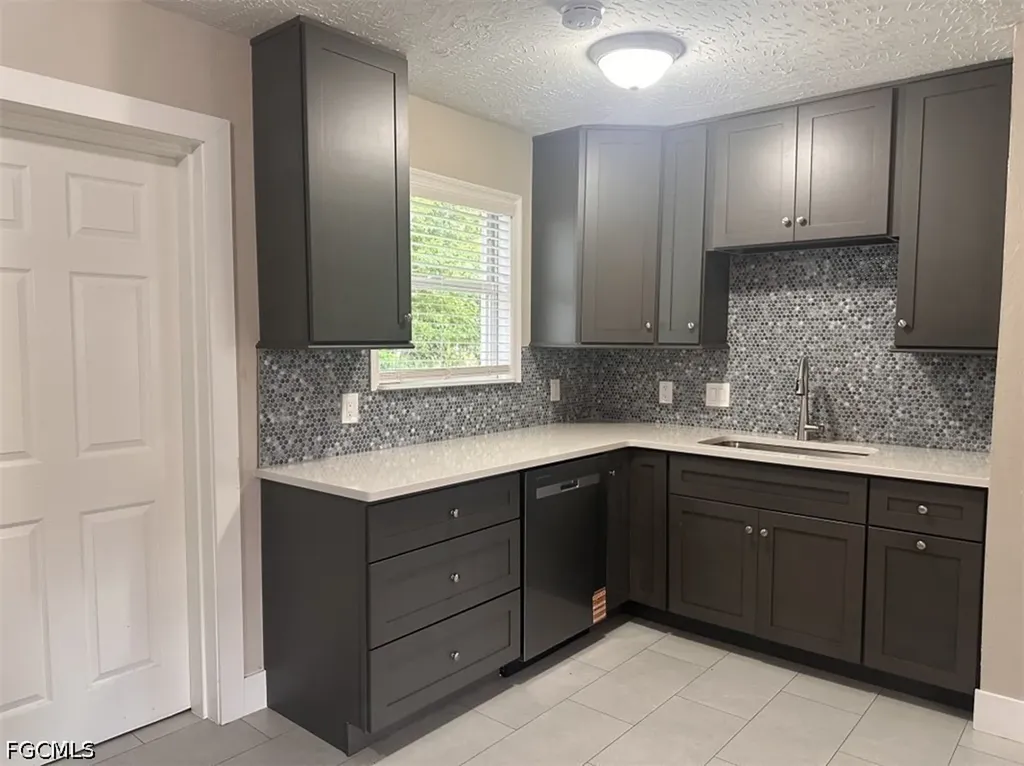 1665 Moreno Avenue Fort Myers FL 33901