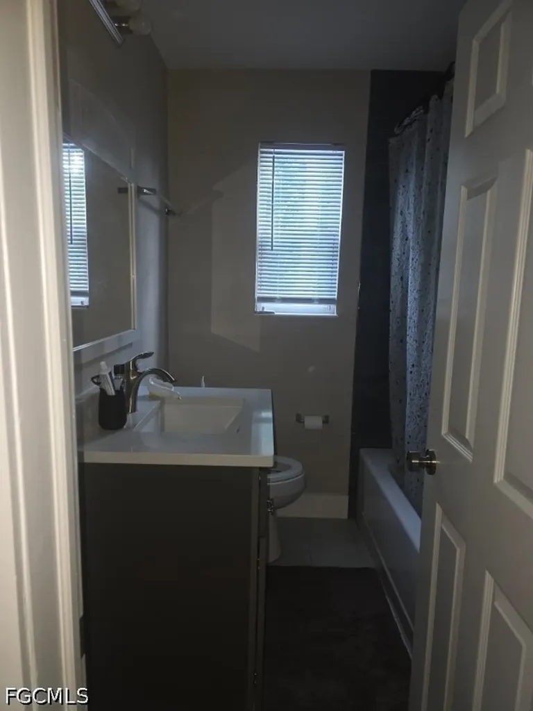 1665 Moreno Avenue Fort Myers FL 33901