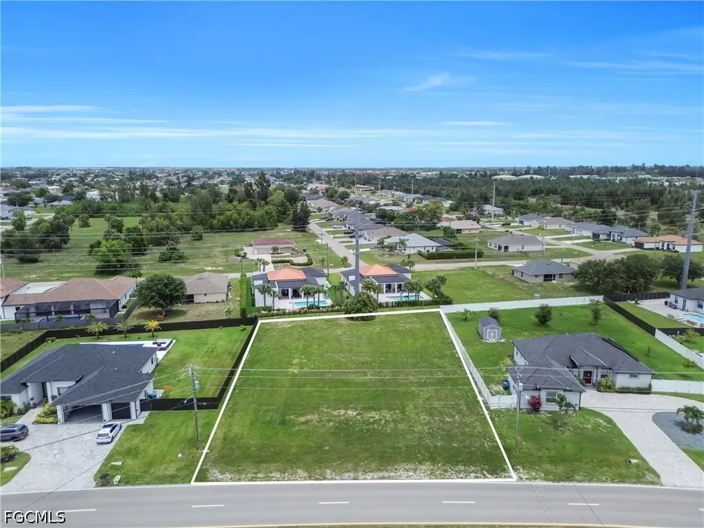 241 El Dorado Boulevard S Cape Coral FL 33991