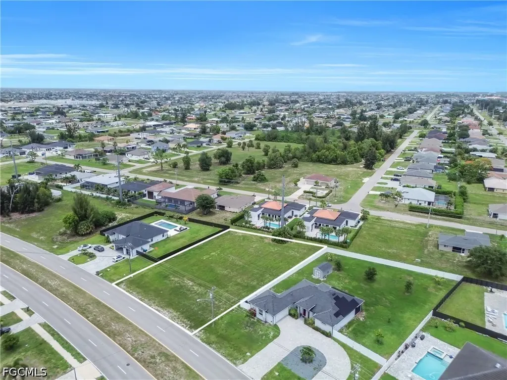 241 El Dorado Boulevard S Cape Coral FL 33991