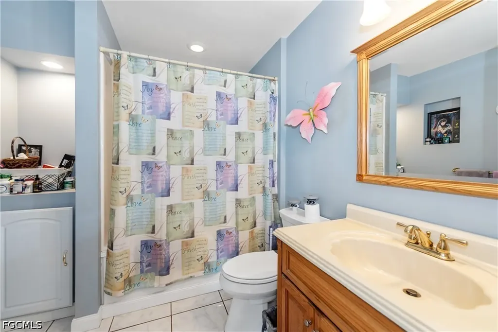 171 SE 4th Street Cape Coral FL 33990
