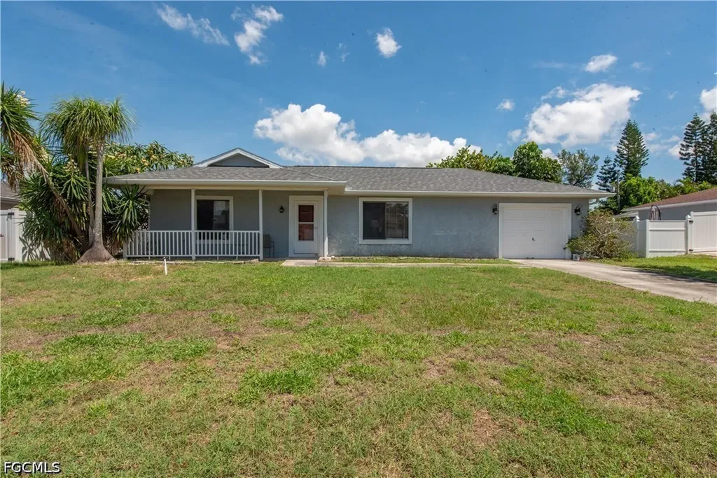 171 SE 4th Street Cape Coral FL 33990