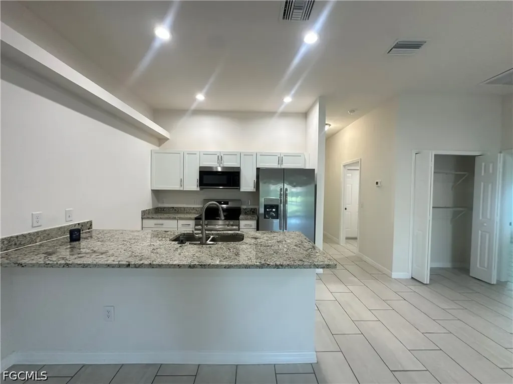 3305 SW 15th Place Cape Coral FL 33914