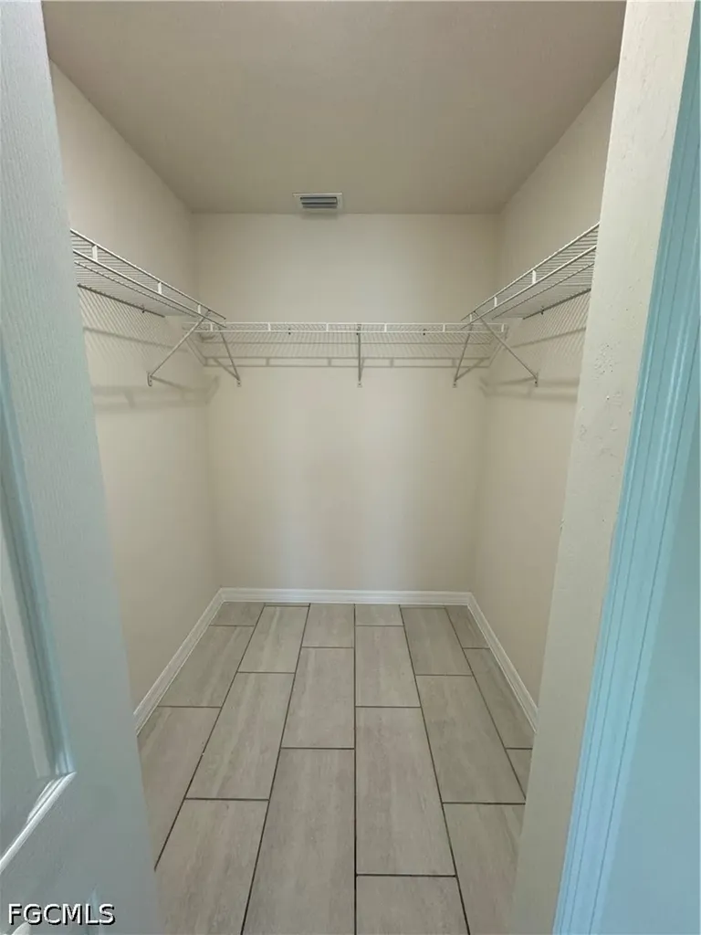 3305 SW 15th Place Cape Coral FL 33914
