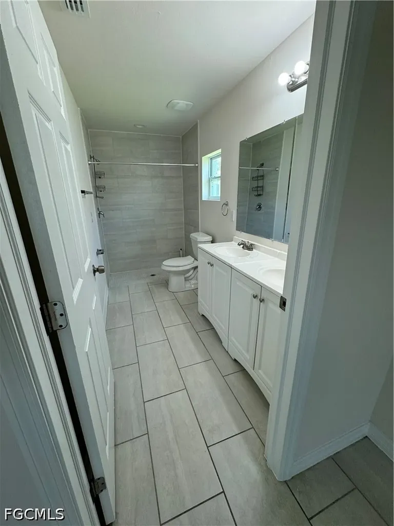 3305 SW 15th Place Cape Coral FL 33914