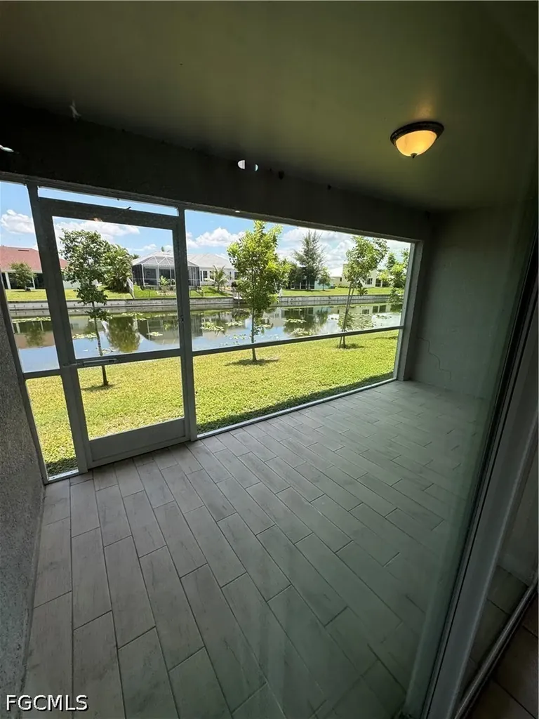 3305 SW 15th Place Cape Coral FL 33914