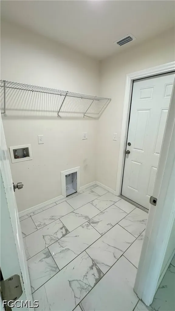 3305 SW 15th Place Cape Coral FL 33914