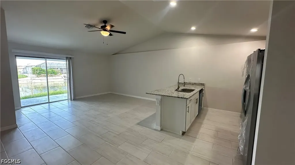 3305 SW 15th Place Cape Coral FL 33914