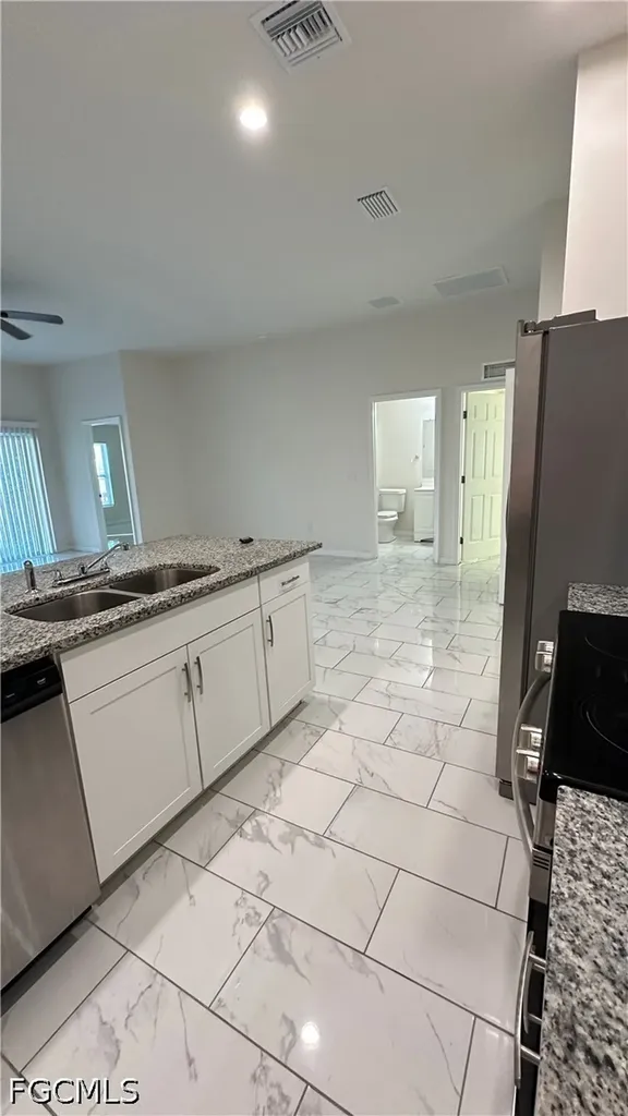 3305 SW 15th Place Cape Coral FL 33914