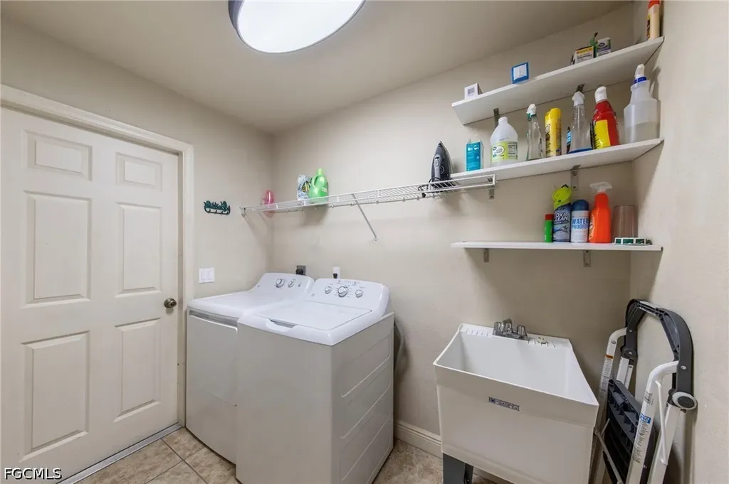 2319 Coral Point Drive Cape Coral FL 33990