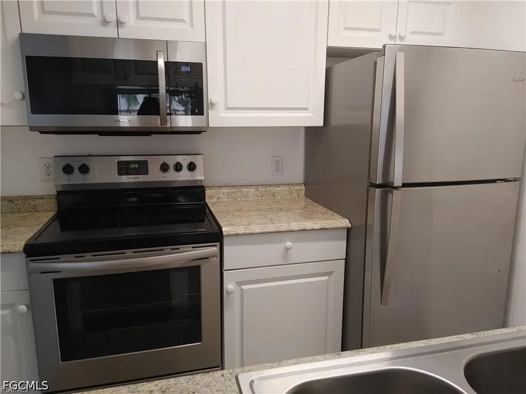 5311 Summerlin Road Fort Myers FL 33919