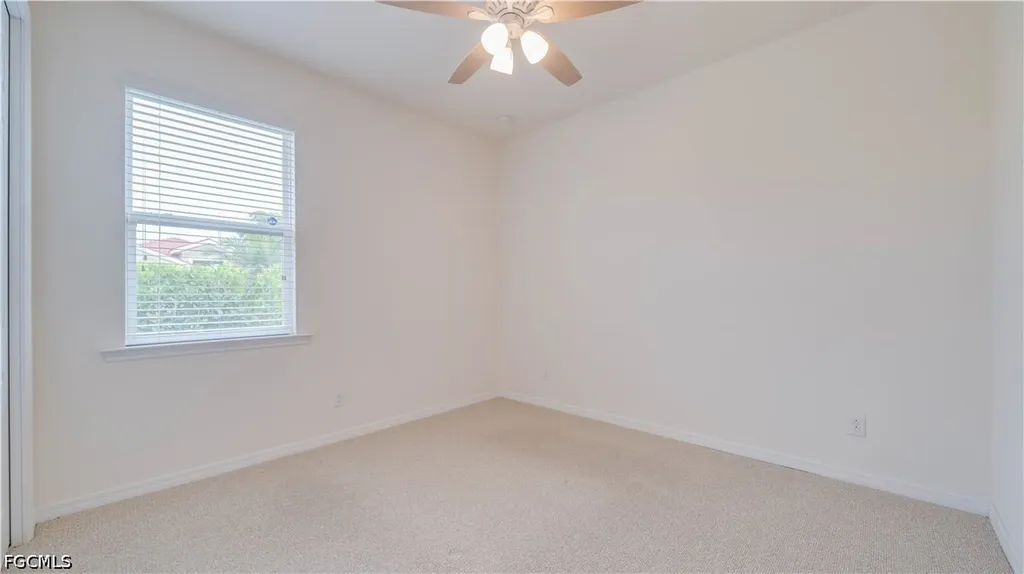 3036 Sunset Pointe Circle Cape Coral FL 33914