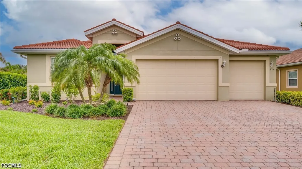 3036 Sunset Pointe Circle Cape Coral FL 33914