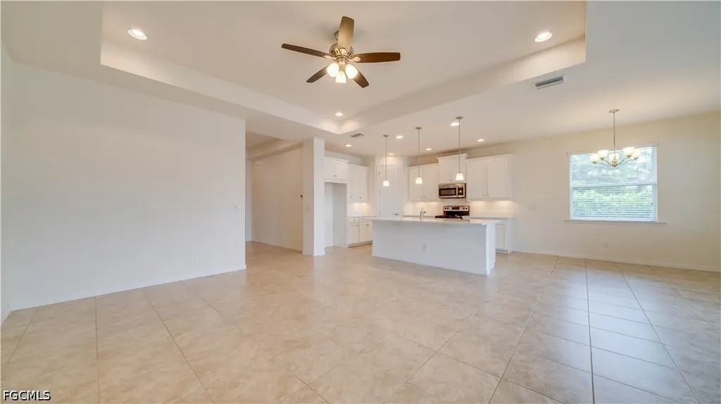 3036 Sunset Pointe Circle Cape Coral FL 33914