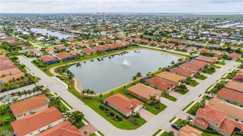 3036 Sunset Pointe Circle Cape Coral FL 33914